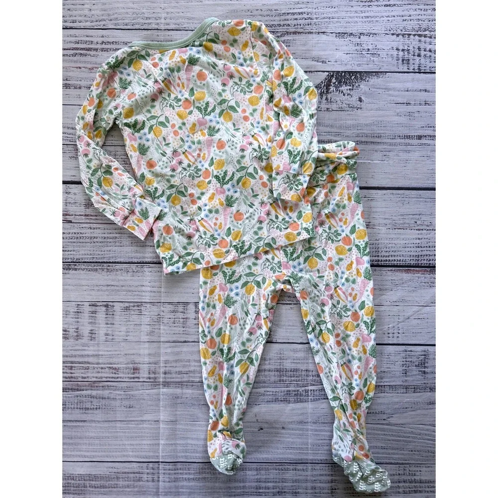 Magnetic Me Pajama Set Kids White Garden Veggie Magnetic Closure 9-12 Months